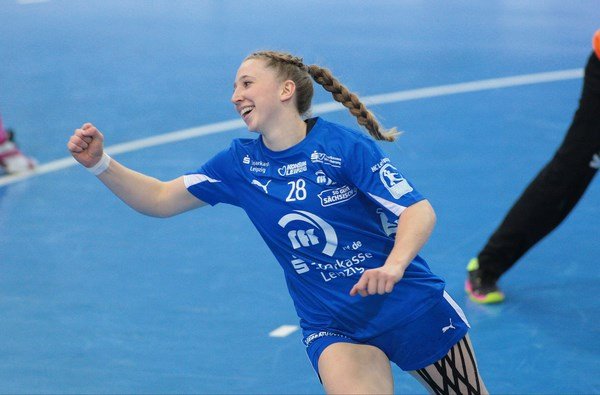 Jugendnationalspielerin Luisa Sturm (17) spielt mit dem BL-Team gegen Koblenz