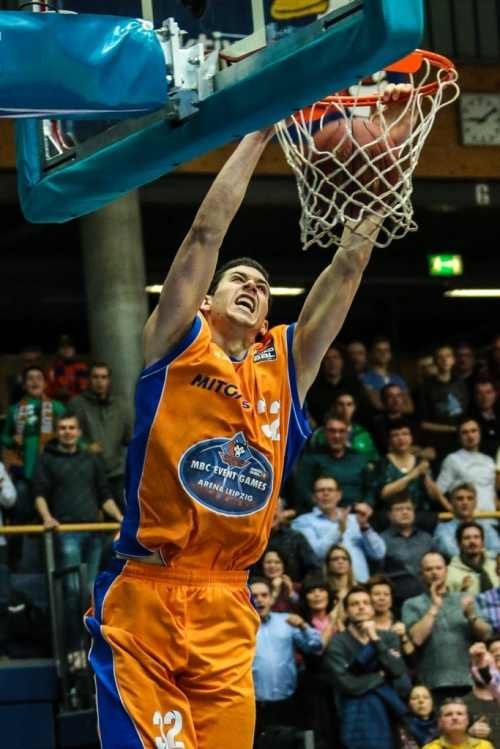 Angelo Caloiaro war gegen Bremerhaven mit 21 Punkten und neun Rebounds bester Spieler