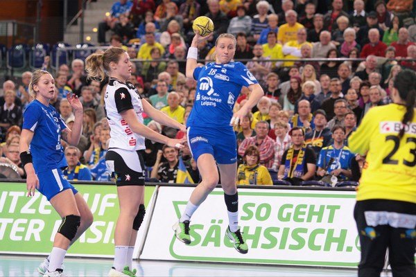 Nationalspielerin Saskia Lang will mit ihrem Team ins Final 4