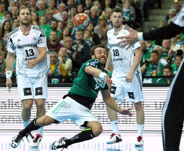 SC DHfK Leipzig unterlag THW Kiel mit starker Performance beim Handballfest - Philipp Pöter - Foto: Elmar Keil