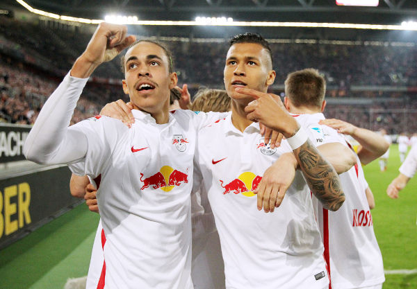 Deutsche Bundesliga, Fortuna Duesseldorf vs. RasenBallsport Leipzig - Yussuf Poulsen und Davie Selke (RB Leipzig) - Foto: GEPA pictures/Roger Petzsche
