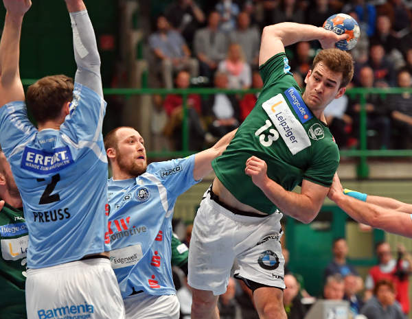 SC DHfK Leipzig mit faktischem Klassenerhalt beim Bergischen HC - Maximilian Janke - Foto: Rainer Justen