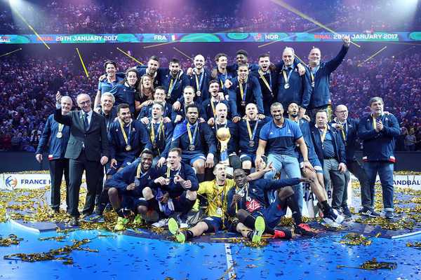 Handball WM 2017 Finale: Frankreichs „Equipe Tricolore“ und Zuschauer entzaubern Norwegen im Hexenkessel - Foto: France Handball Handball WM 2017 Finale: Frankreichs „Equipe Tricolore“ und Zuschauer entzaubern Norwegen im Hexenkessel - Foto: France Handball