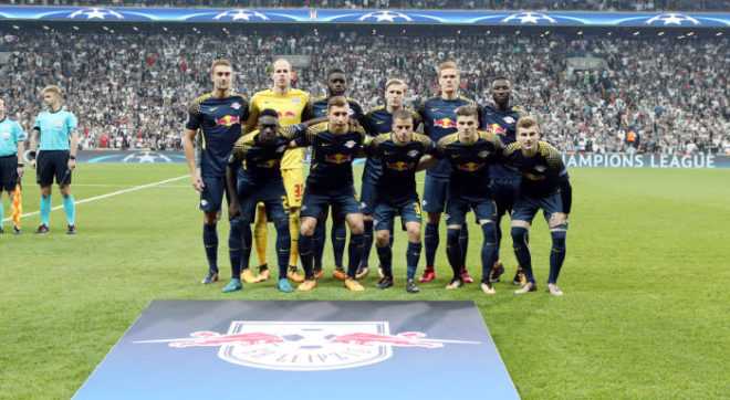 Fußball UEFA Champions League, Besiktas Istanbul vs. RasenBallsport Leipzig - Team RB Leipzig - Foto: GEPA pictures/Sven Sonntag Fußball UEFA Champions League, Besiktas Istanbul vs. RasenBallsport Leipzig - Team RB Leipzig - Foto: GEPA pictures/Sven Sonntag