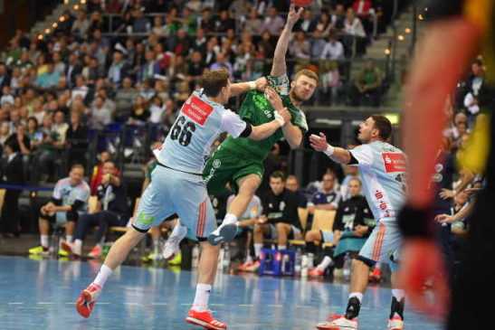 Philipp Weber - SC DHfK Leipzig vs. TSV Hannover-Burgdorf - Handball Bundesliga - Foto: Rainer Justen Philipp Weber - SC DHfK Leipzig vs. TSV Hannover-Burgdorf - Handball Bundesliga - Foto: Rainer Justen