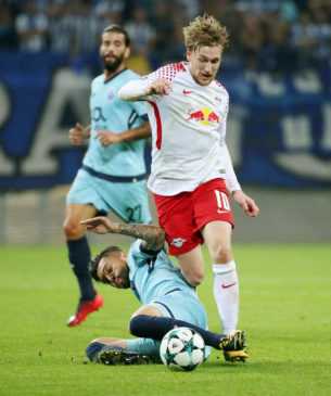 UEFA Champions League, RasenBallsport Leipzig vs. FC Porto - Alex Telles (Porto) und Emil Forsberg (RB Leipzig) - Foto: GEPA pictures/Roger Petzsche UEFA Champions League, RasenBallsport Leipzig vs. FC Porto - Alex Telles (Porto) und Emil Forsberg (RB Leipzig) - Foto: GEPA pictures/Roger Petzsche