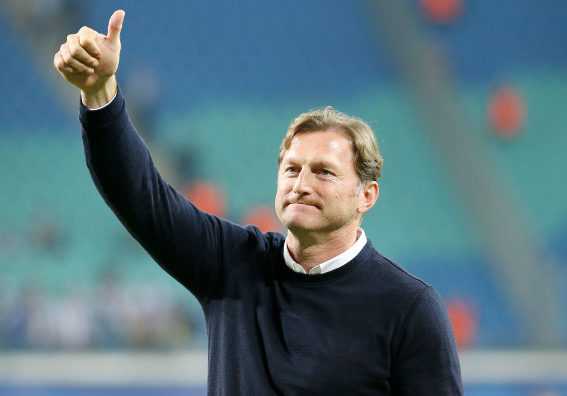 UEFA Champions League, RasenBallsport Leipzig vs. FC Porto - Ralph Hasenhüttl (RB Leipzig) - Foto: GEPA pictures/Roger Petzsche UEFA Champions League, RasenBallsport Leipzig vs. FC Porto - Ralph Hasenhüttl (RB Leipzig) - Foto: GEPA pictures/Roger Petzsche