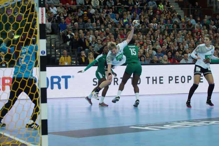 Friederike Gubernatis - Handball WM 2017 Deutschland - DHB Ladies - Foto: Jansen Media Friederike Gubernatis - Handball WM 2017 Deutschland - DHB Ladies - Foto: Jansen Media