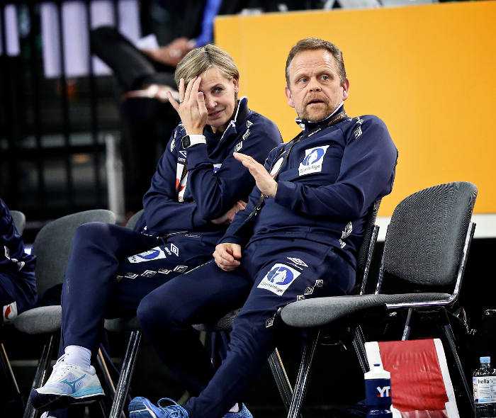 Mia Hermansson Hogdahl und Thorir Hergeirsson - Norwegen - Handball WM 2017 Deutschland - Foto: Joachim Schütz (http://www.stregspiller.com)