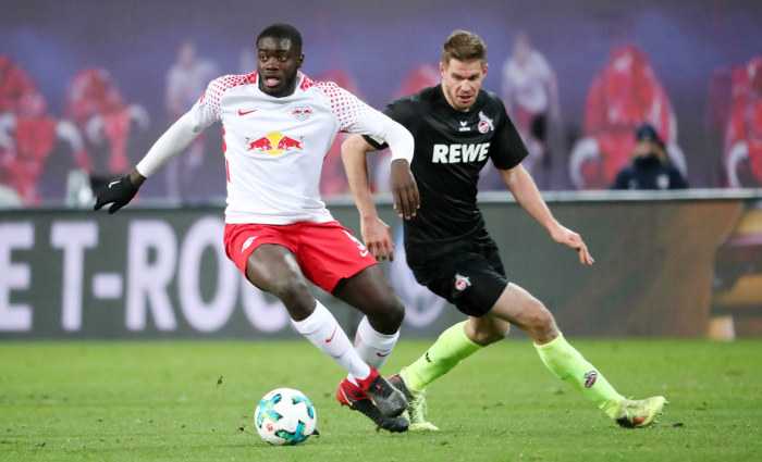 Fußball Bundesliga, RasenBallsport Leipzig vs. 1. FC Köln - Dayot Upamecano (RB Leipzig) und Simon Terodde (Köln) - Foto: GEPA pictures/Kerstin Kummer Fußball Bundesliga, RasenBallsport Leipzig vs. 1. FC Köln - Dayot Upamecano (RB Leipzig) und Simon Terodde (Köln) - Foto: GEPA pictures/Kerstin Kummer