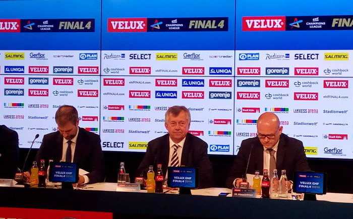 David Szlezak (EHF Marketing), Michael Wiederer (EHF-Präsident), Markus Hausleitner (EHF-Generalsekretär - v.l.) - Pressekonferenz am 27. Mai 2018 in Köln - EHF FINAL4 - Handball Champions League - Foto: SPORT4FINAL David Szlezak (EHF Marketing), Michael Wiederer (EHF-Präsident), Markus Hausleitner (EHF-Generalsekretär - v.l.) - Pressekonferenz am 27. Mai 2018 in Köln - EHF FINAL4 - Handball Champions League - Foto: SPORT4FINAL