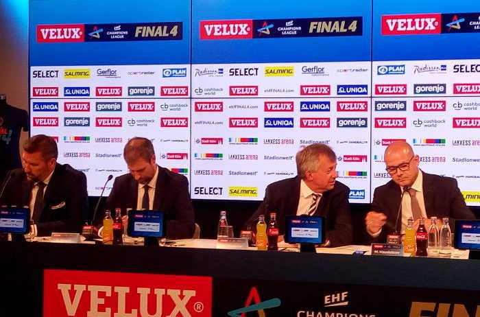 Stefan Lövgren (li.), David Szlezak (EHF Marketing), Michael Wiederer (EHF-Präsident), Markus Hausleitner (EHF-Generalsekretär) - Pressekonferenz am 27. Mai 2018 in Köln - EHF FINAL4 - Handball Champions League - Foto: SPORT4FINAL Stefan Lövgren (li.), David Szlezak (EHF Marketing), Michael Wiederer (EHF-Präsident), Markus Hausleitner (EHF-Generalsekretär) - Pressekonferenz am 27. Mai 2018 in Köln - EHF FINAL4 - Handball Champions League - Foto: SPORT4FINAL