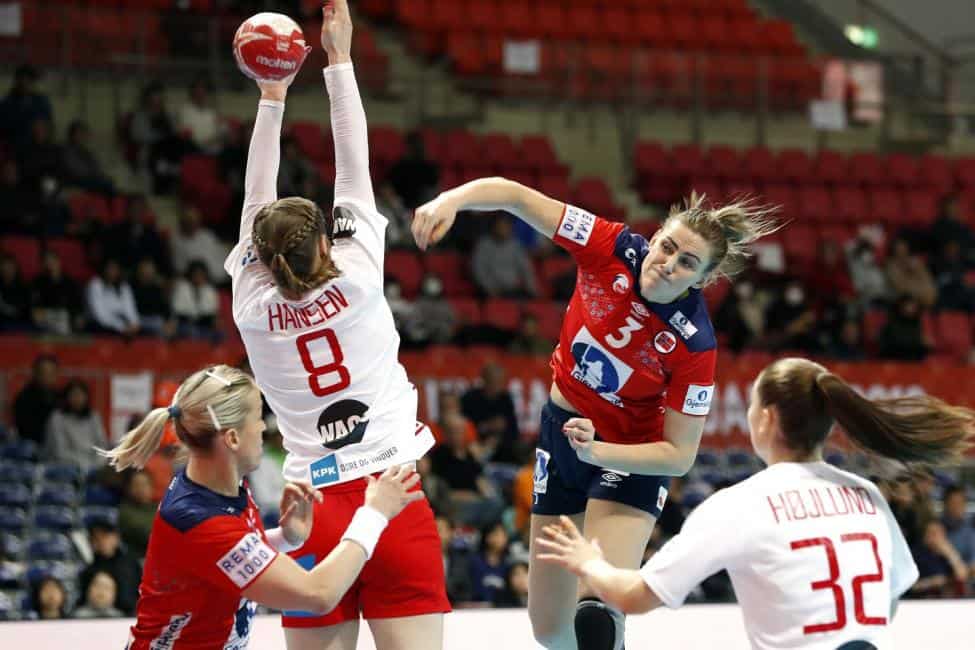 Handball WM 2019 - Emilie Arntzen (3) - Norwegen vs Dänemark - Copyright: IHF Handball WM 2019 - Emilie Arntzen (3) - Norwegen vs Dänemark - Copyright: IHF