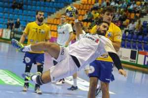 Handball EHF Champions League - Deutschland ist als Nation an der Spitze der erfolgreichen Handballclubs - Copyright: https://pixabay.com/de/photos/sport-handball-partei-ballon-2102975/ - Lizenz: Pixabay Licence. Bild von Oscar Aznar auf Pixabay.