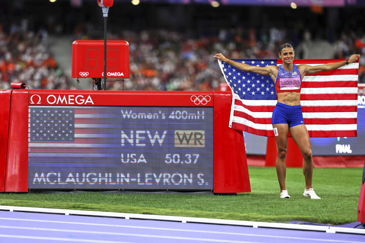 Olympia Paris 2024 Olympics Leichtathletik Sydney McLaughlin-Levrone mit Weltrekord über 400 Meter Hürden am 8. August 2024 im Stade de France - Copyright: Dan Vernon for World Athletics